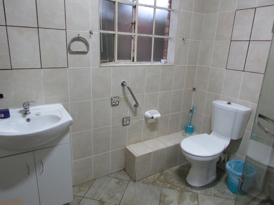 2 Bedroom Property for Sale in Eike Park Gauteng