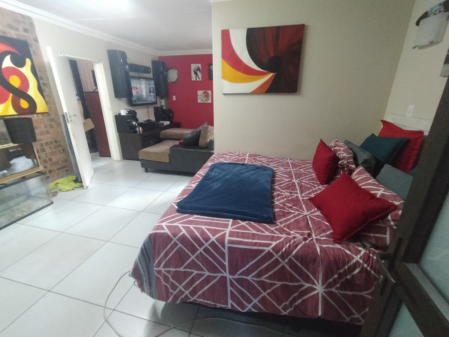 7 Bedroom Property for Sale in Pretoria North Gauteng
