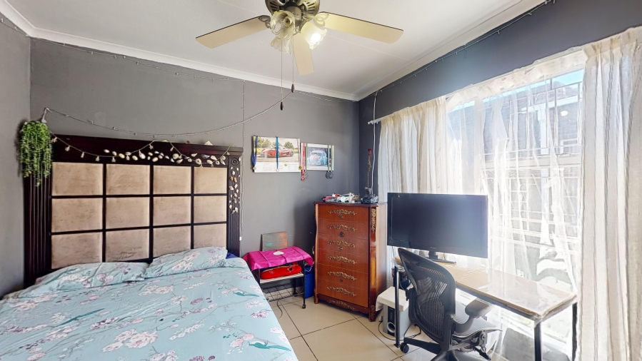5 Bedroom Property for Sale in Sunward Park Gauteng
