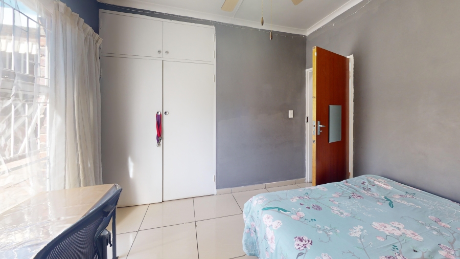 5 Bedroom Property for Sale in Sunward Park Gauteng