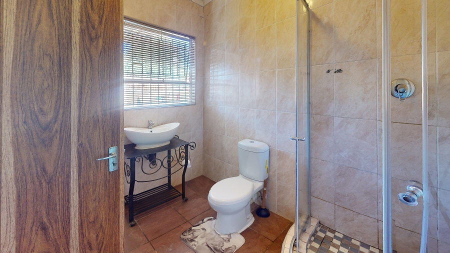 5 Bedroom Property for Sale in Sunward Park Gauteng