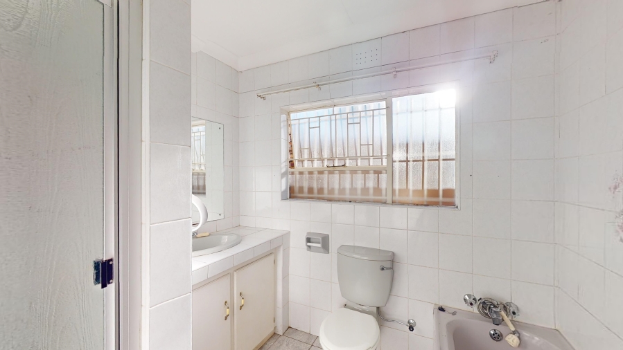 5 Bedroom Property for Sale in Sunward Park Gauteng