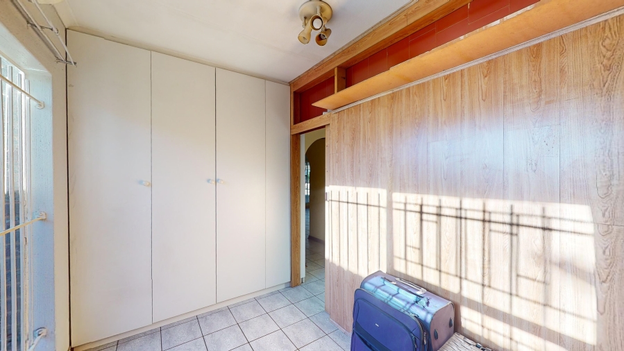 5 Bedroom Property for Sale in Sunward Park Gauteng