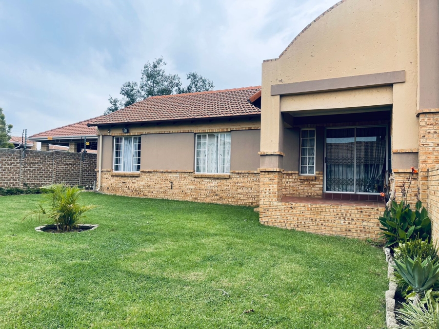 To Let 3 Bedroom Property for Rent in Carlswald Gauteng