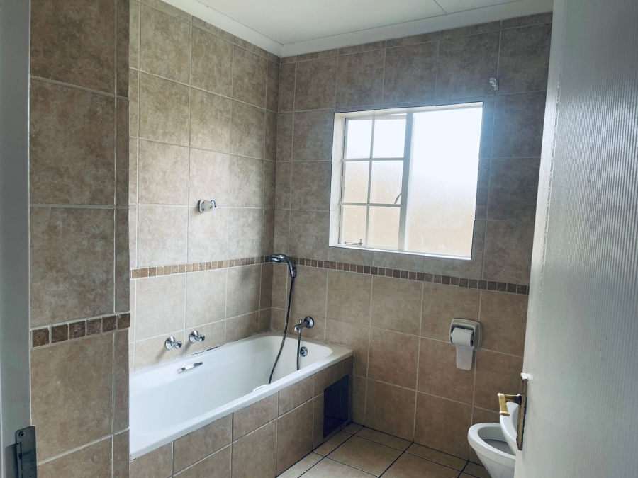 To Let 3 Bedroom Property for Rent in Carlswald Gauteng