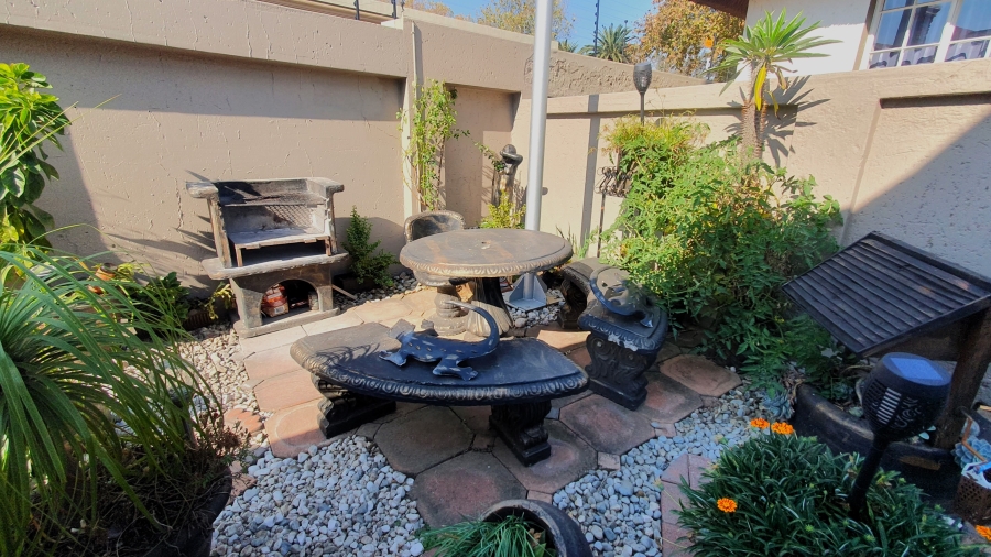 3 Bedroom Property for Sale in Lambton Gauteng