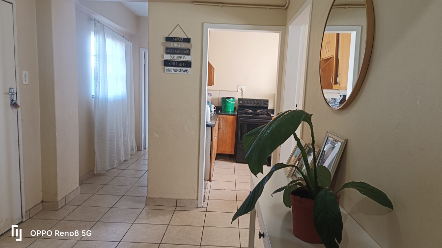1 Bedroom Property for Sale in Rosettenville Gauteng