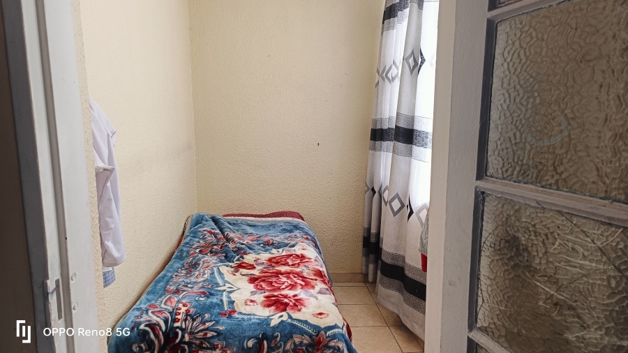 1 Bedroom Property for Sale in Rosettenville Gauteng