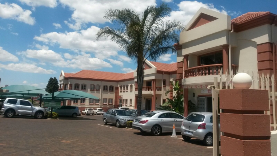 Commercial Property for Sale in Helderkruin Gauteng