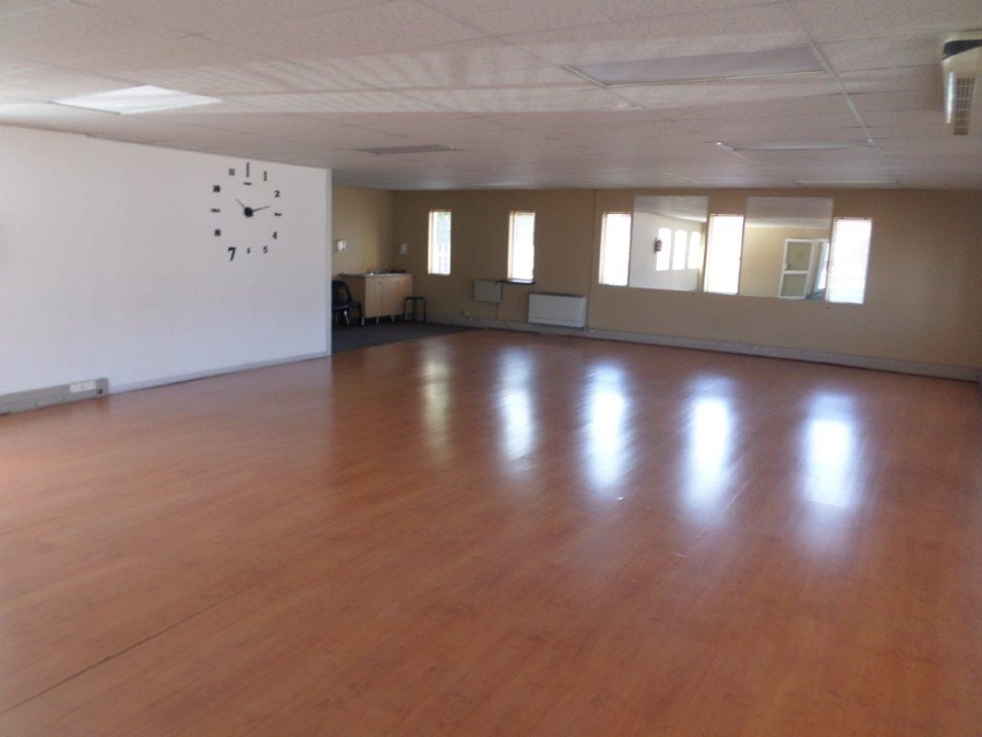Commercial Property for Sale in Helderkruin Gauteng