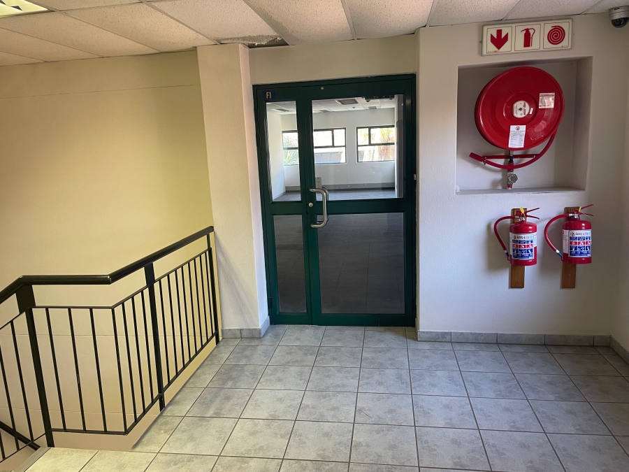 To Let commercial Property for Rent in Randjespark Gauteng