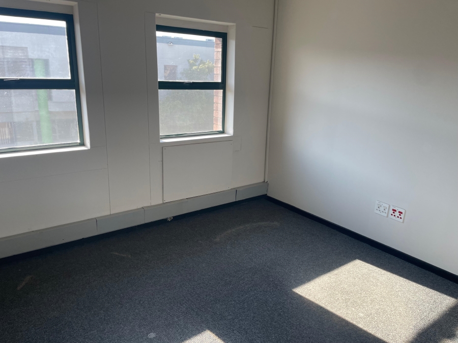 To Let commercial Property for Rent in Randjespark Gauteng