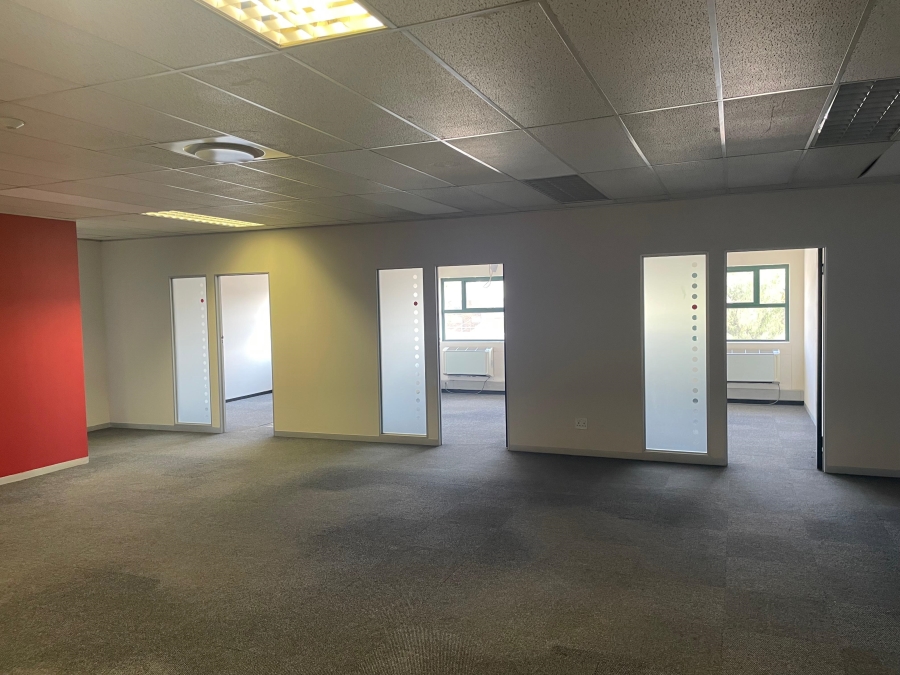 To Let commercial Property for Rent in Randjespark Gauteng