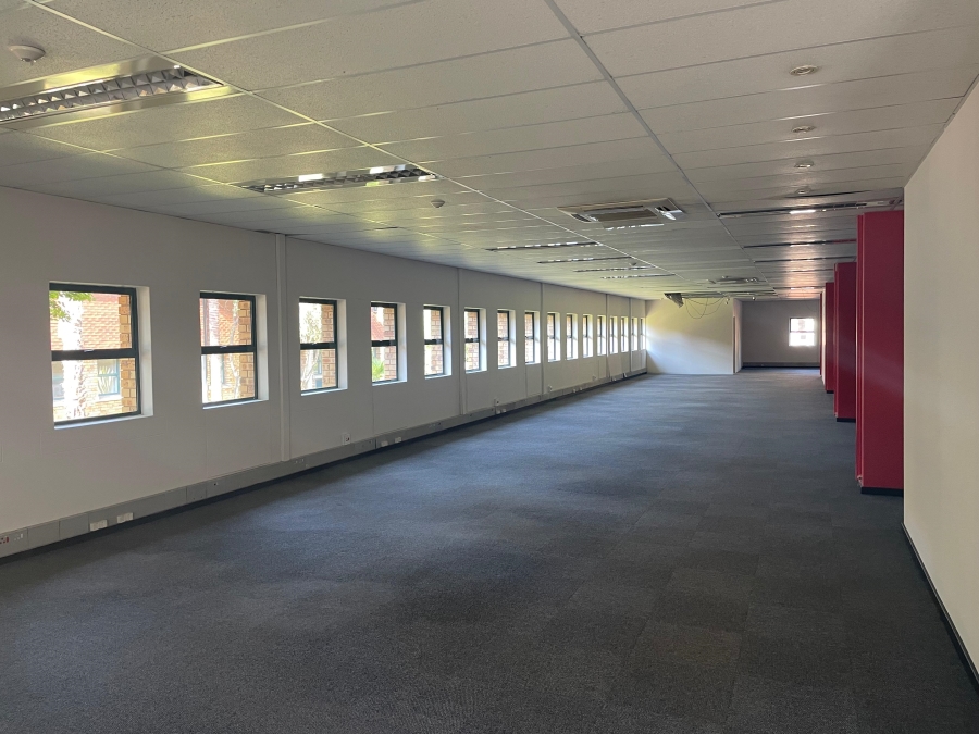 To Let commercial Property for Rent in Randjespark Gauteng