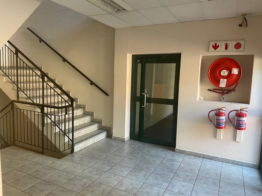 To Let commercial Property for Rent in Randjespark Gauteng