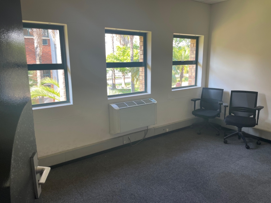 To Let commercial Property for Rent in Randjespark Gauteng