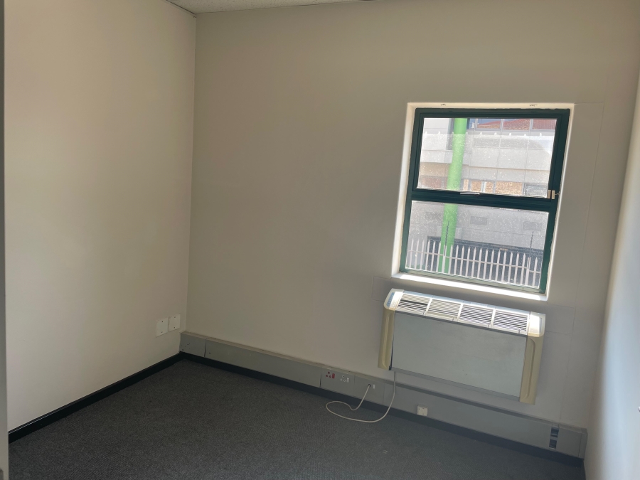 To Let commercial Property for Rent in Randjespark Gauteng