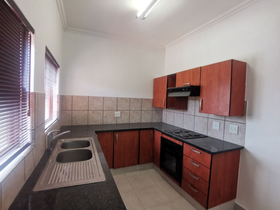 1 Bedroom Property for Sale in Blue Hills AH Gauteng