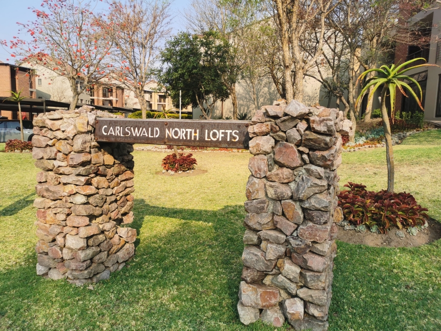 1 Bedroom Property for Sale in Blue Hills AH Gauteng