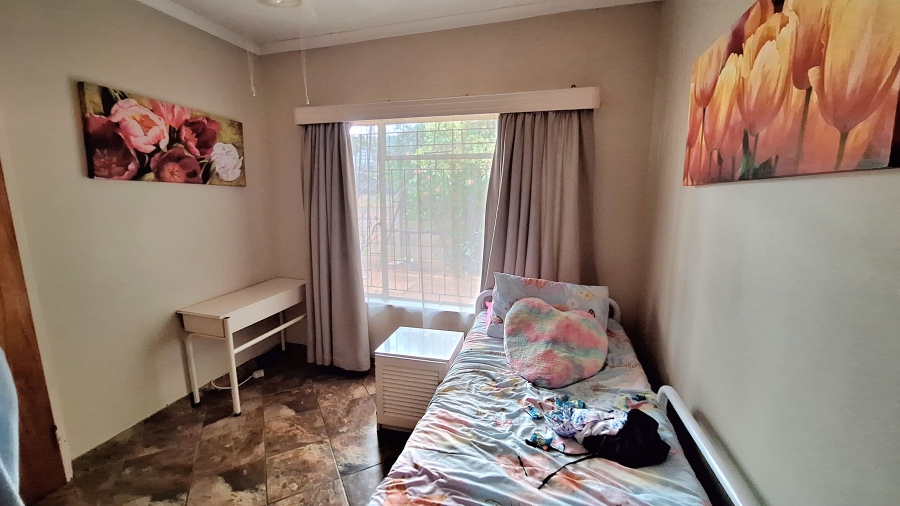 3 Bedroom Property for Sale in East Lynne Gauteng