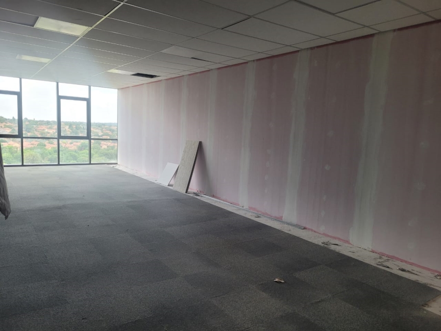 To Let commercial Property for Rent in Southdowns Estate Gauteng