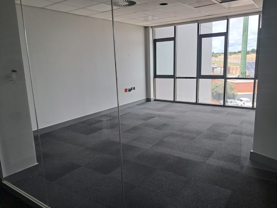 To Let commercial Property for Rent in Southdowns Estate Gauteng