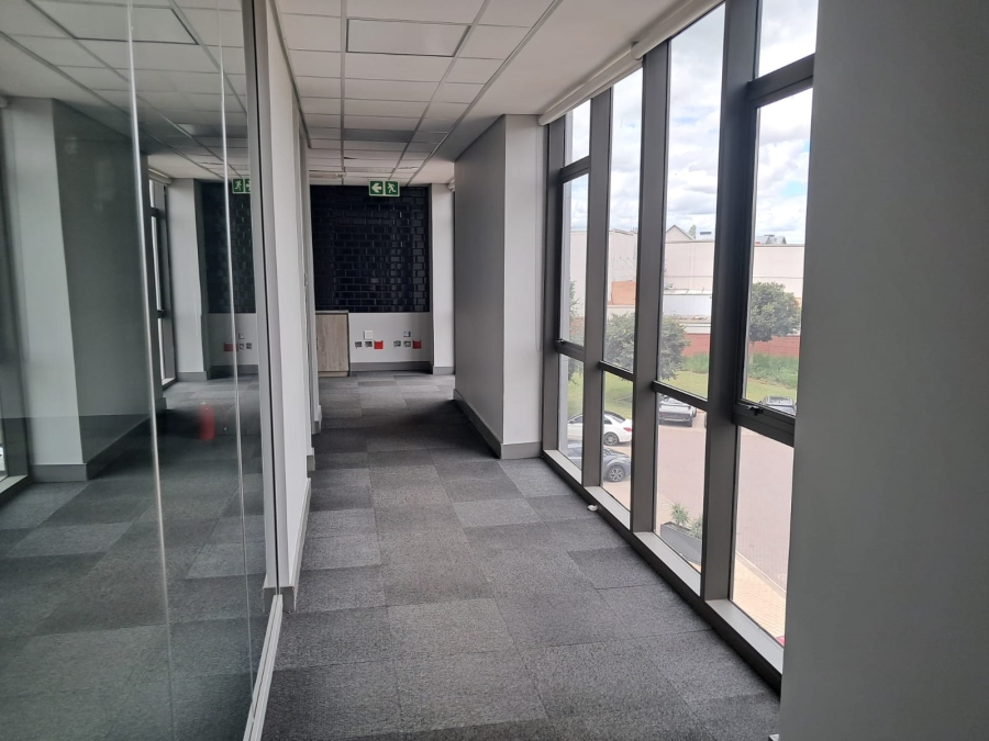 To Let commercial Property for Rent in Southdowns Estate Gauteng