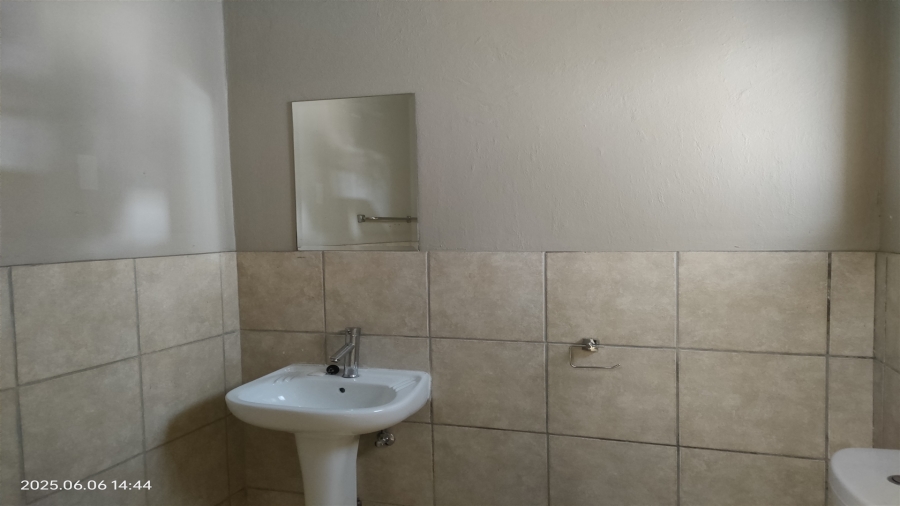 To Let commercial Property for Rent in Lanseria Gauteng