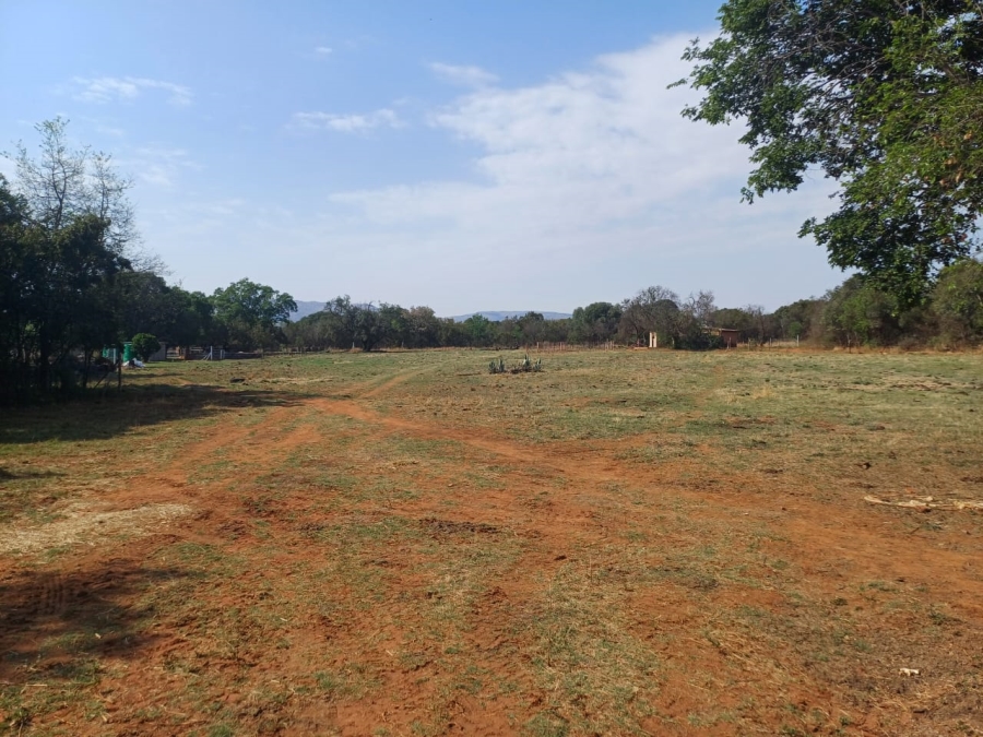 Commercial Property for Sale in Agricultural Holding 501 Gauteng