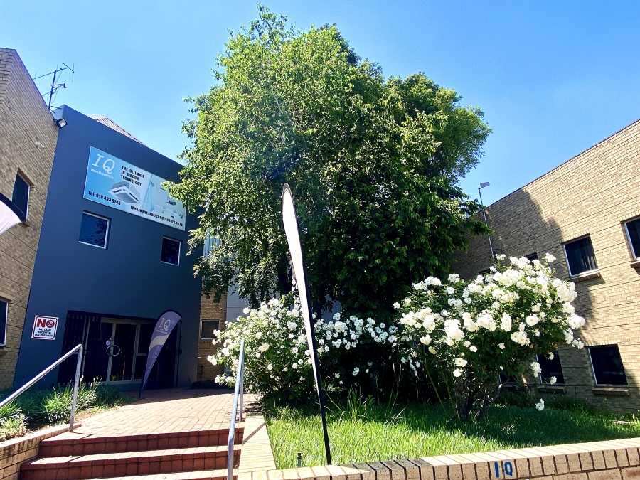 To Let commercial Property for Rent in Randjespark Gauteng