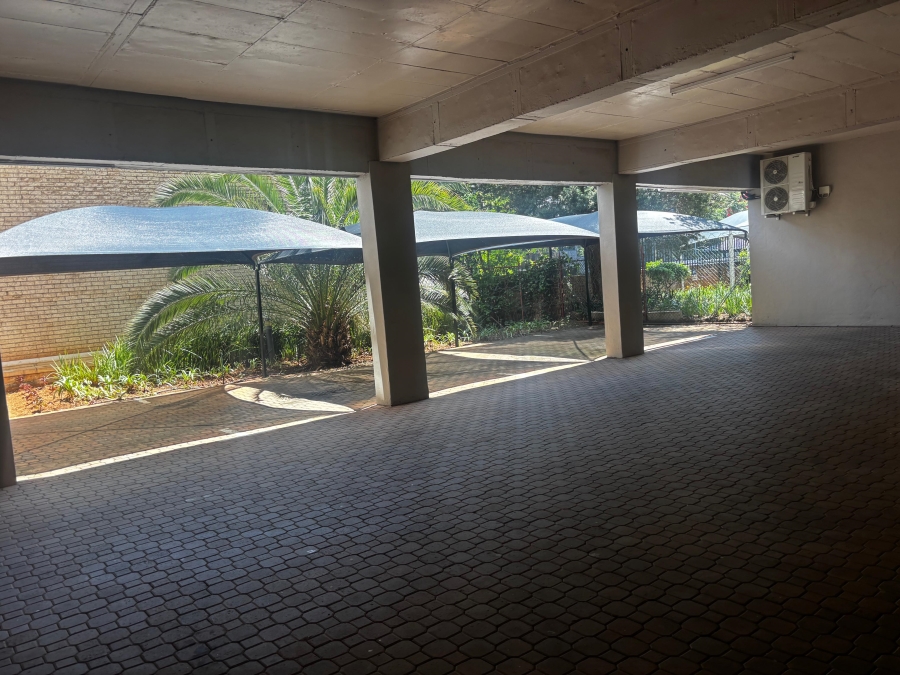 To Let commercial Property for Rent in Rosebank Gauteng