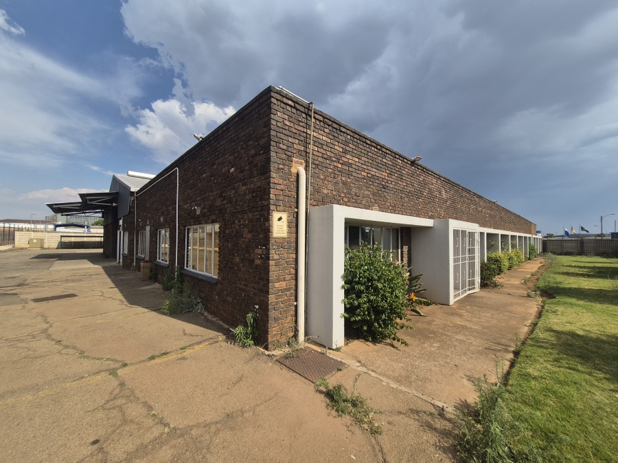 To Let commercial Property for Rent in Isando Gauteng