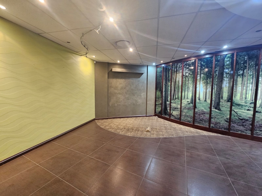 Commercial Property for Sale in Faerie Glen Gauteng