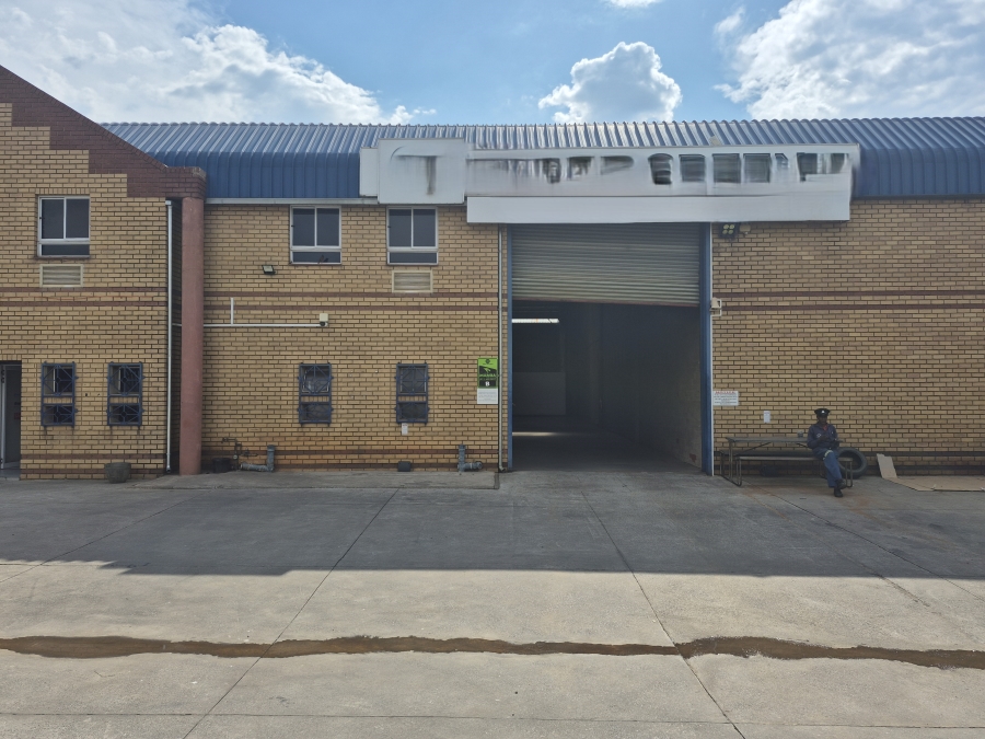 To Let commercial Property for Rent in Meadowdale Gauteng