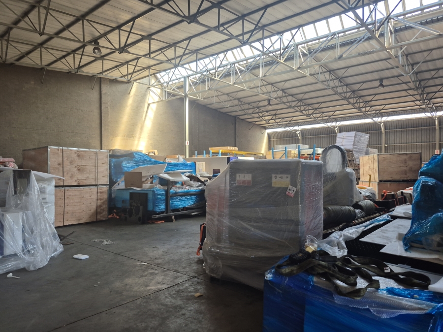 To Let commercial Property for Rent in Meadowdale Gauteng