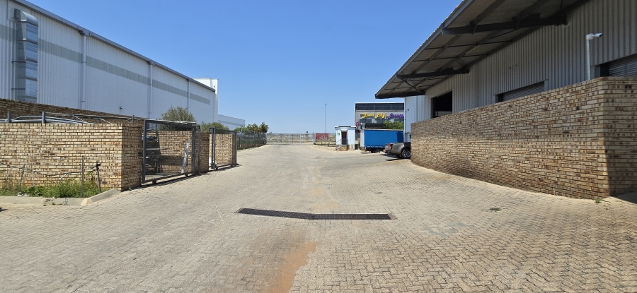 To Let commercial Property for Rent in Lanseria Gauteng