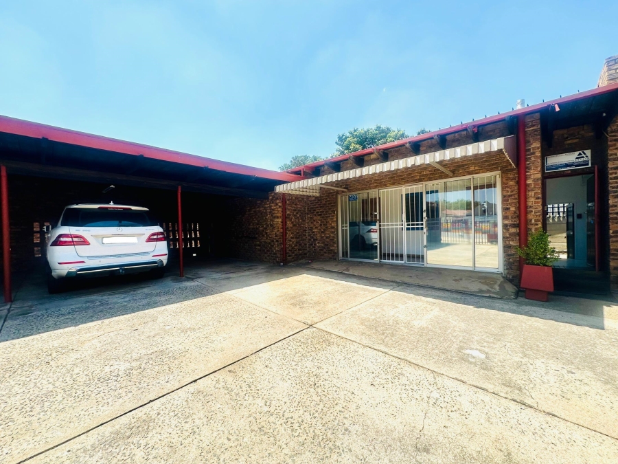 To Let commercial Property for Rent in Alberton North Gauteng