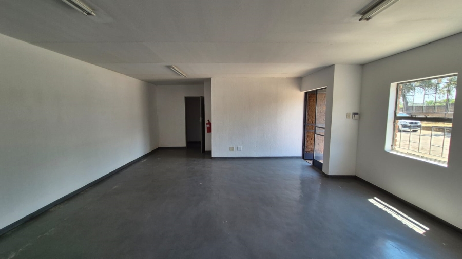 To Let commercial Property for Rent in Silvertondale Gauteng