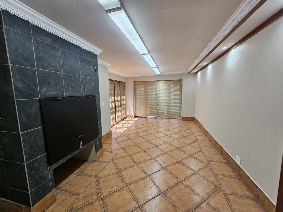 Commercial Property for Sale in Doringkloof Gauteng