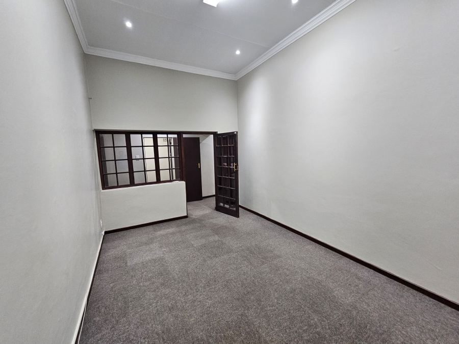 Commercial Property for Sale in Doringkloof Gauteng