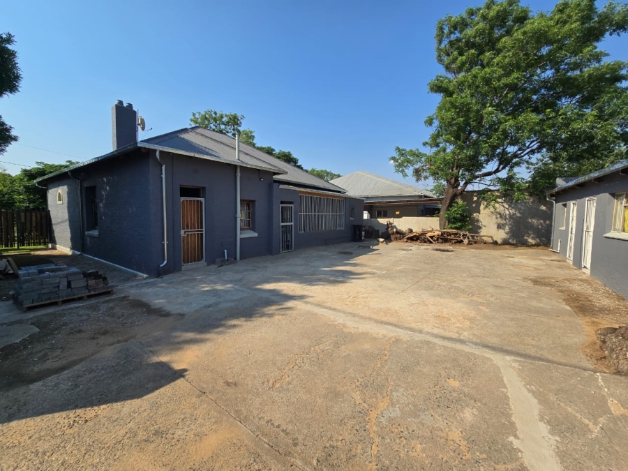 To Let commercial Property for Rent in Benoni Central Gauteng