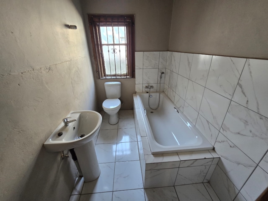 To Let commercial Property for Rent in Benoni Central Gauteng