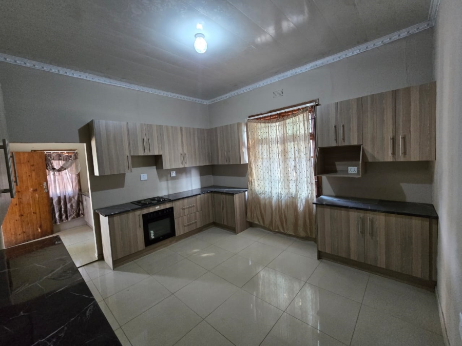 To Let commercial Property for Rent in Benoni Central Gauteng