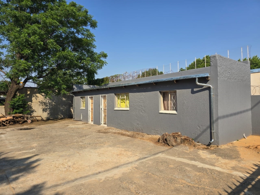 To Let commercial Property for Rent in Benoni Central Gauteng