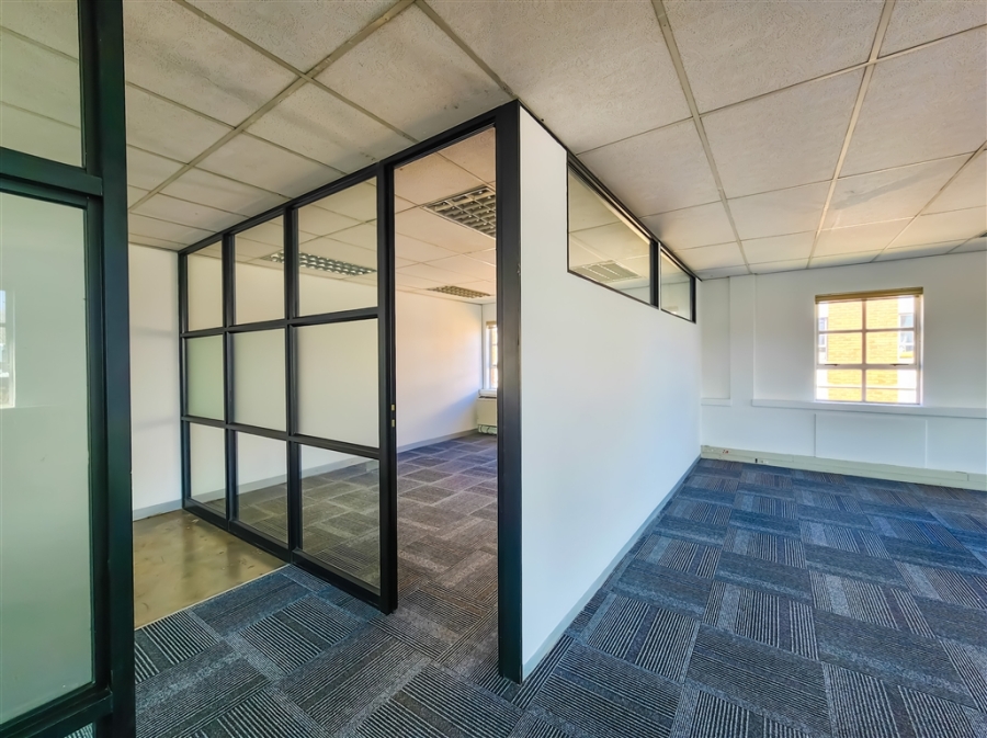 To Let commercial Property for Rent in Fourways Gauteng