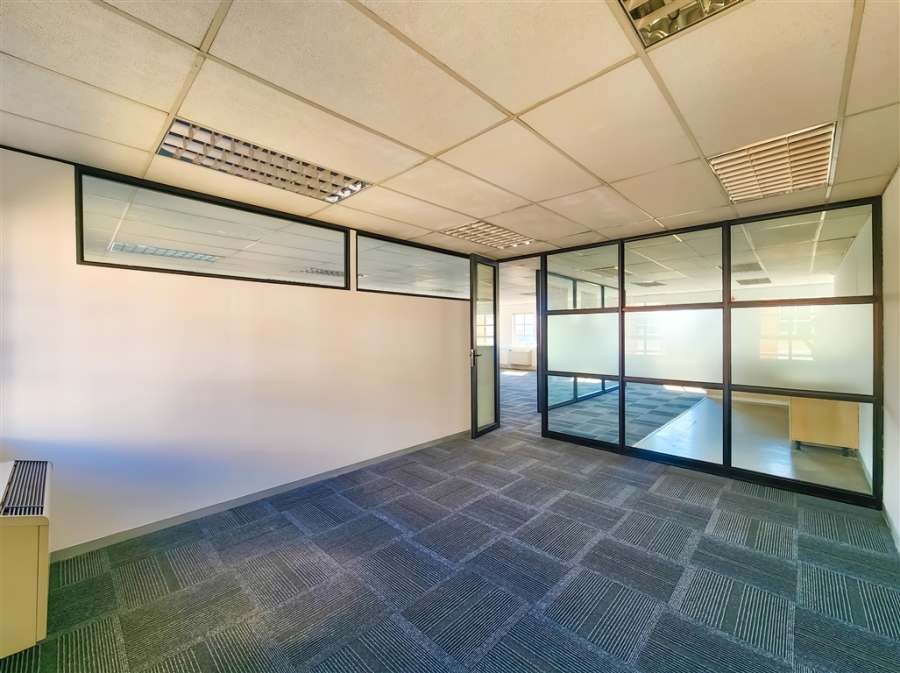 To Let commercial Property for Rent in Fourways Gauteng