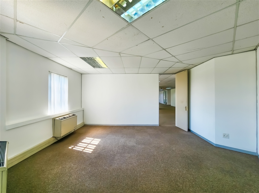 To Let commercial Property for Rent in Fourways Gauteng
