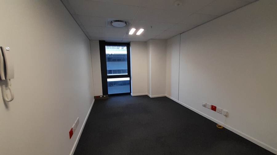 To Let commercial Property for Rent in Vorna Valley Gauteng