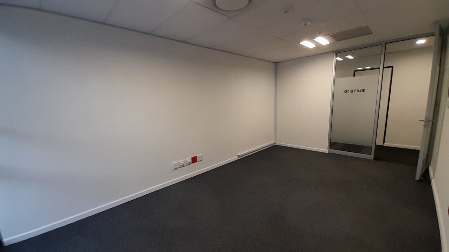 To Let commercial Property for Rent in Vorna Valley Gauteng