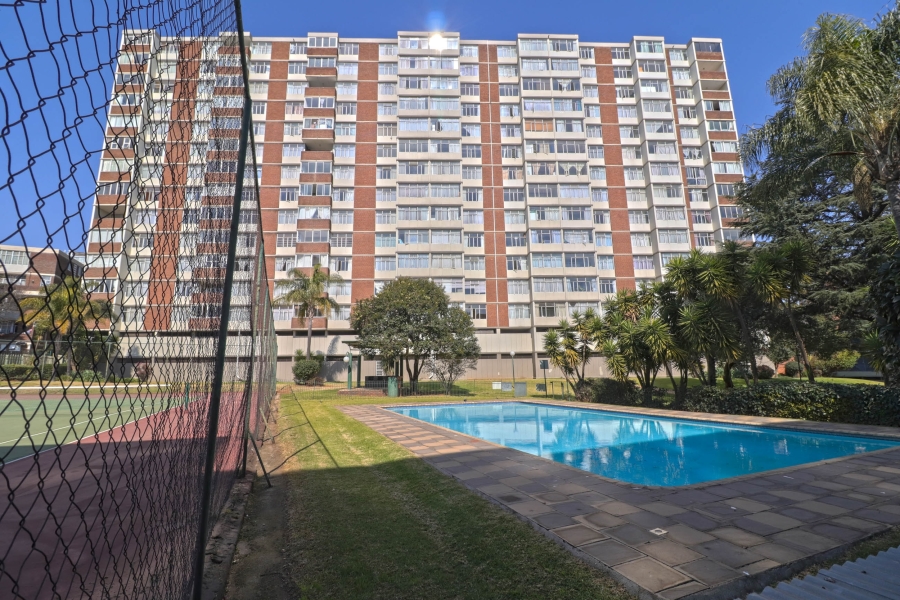 1 Bedroom Property for Sale in Bedford Gardens Gauteng